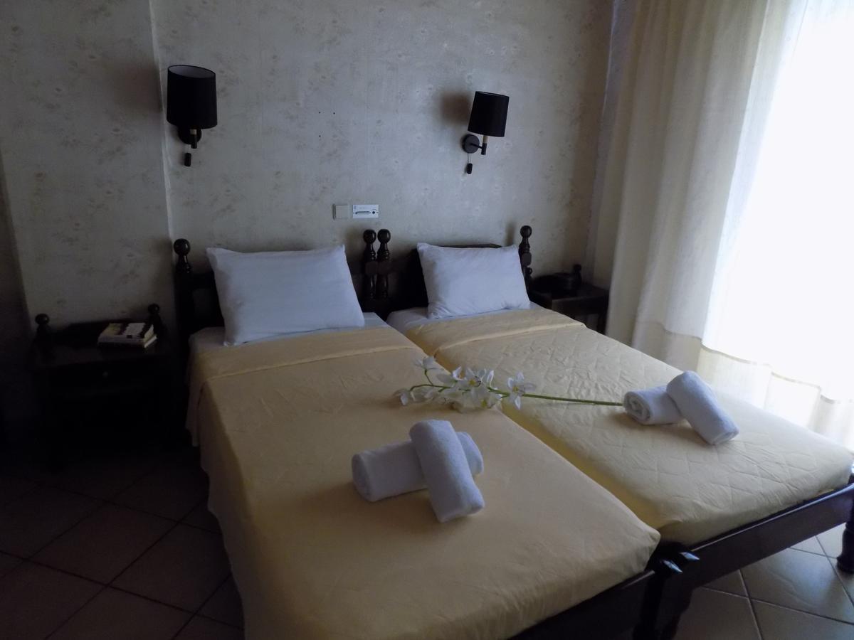 Lefkas Blue Hotel นิเกียนา ภายนอก รูปภาพ