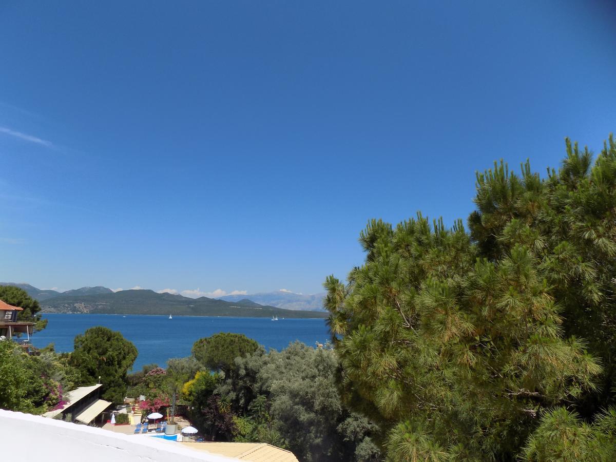 Lefkas Blue Hotel นิเกียนา ภายนอก รูปภาพ